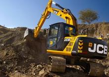 Pásová rypadla JCB JS 130 LC