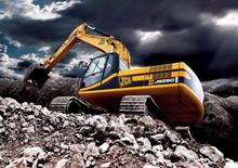 Pásová rypadla JCB JS 290 LC