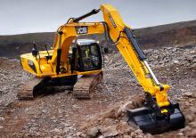 Pásová rypadla JCB JS210LC