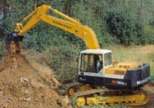 Pásová rypadla Komatsu PC180LLC-5