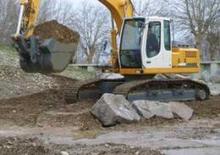 Pásová rypadla Liebherr R 912 Litr. LC