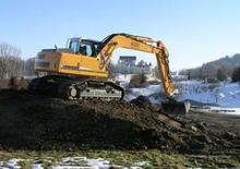 Pásová rypadla Liebherr R 900 Litr.