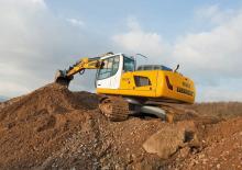 Pásová rypadla Liebherr R 922