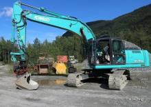 Pásová rypadla Kobelco SK 260 LC 9