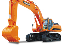 Pásová rypadla Doosan Solar 470 LC-V