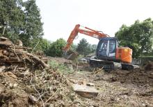 Pásová rypadla Hitachi ZX 135 US-3