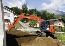 Pásová rypadla Hitachi ZX 135 US-5