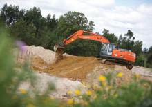 Pásová rypadla Hitachi ZX 250 LCN-3