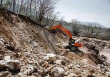 Pásová rypadla Hitachi ZX 290 LC-5