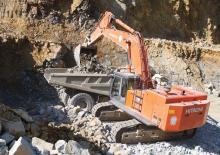 Pásová rypadla Hitachi ZX 670 LCR-3