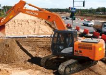 Pásová rypadla Hitachi ZX180LCN-5G