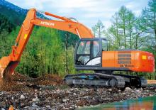Pásová rypadla Hitachi ZX200-5G