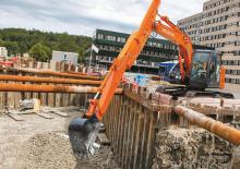 Pásová rypadla Hitachi ZX350LC-6 TYPE HE15LD