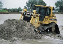 Pásové buldozery Caterpillar D 6 R XL SU III