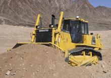 Pásové buldozery Komatsu D155A-2