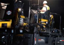 Pásové finišery Volvo OMNI 318 SCREED