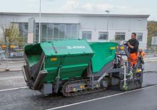 Pásové finišery Vögele Super 700i