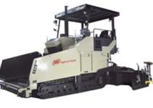 Pásové finišery IR-ABG Titan 8820