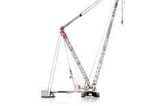 Pásové jeřáby s příhradovým výložníkem Terex-Demag CC 2200