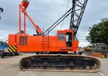 Pásové jeřáby s příhradovým výložníkem Hitachi KH 300-3