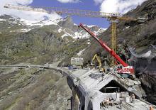Pásové jeřáby s teleskopickým výložníkem Liebherr LTR 1060