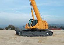 Pásové jeřáby s teleskopickým výložníkem Liebherr LTR 1060