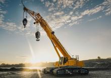 Pásové jeřáby s teleskopickým výložníkem Liebherr LTR 1150