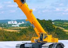 Pásové jeřáby s teleskopickým výložníkem Liebherr LTR 1220