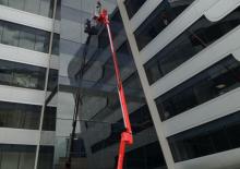 Pásové kloubové pracovní plošiny Easy Lift R210BA