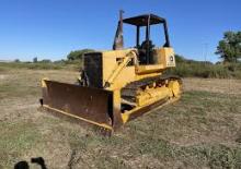 Pásové nakladače John Deere Construction JD750