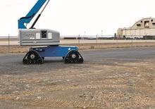 Pásové teleskopické pracovní plošiny Genie S-45 TraX