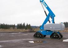 Pásové teleskopické pracovní plošiny Genie S-60 TraX