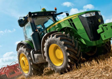 Pásové traktory John Deere 8310 RT