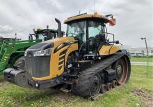Pásové traktory Challenger MT775E