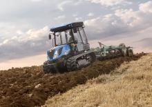 Pásové traktory New Holland TK4.90