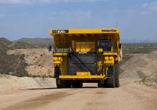 Pevné dampry Komatsu 930E