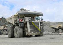 Pevné dampry Liebherr T 284