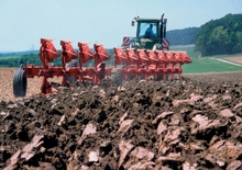 Pluhy Kuhn Challenger OL 12 NSH + ZXL 