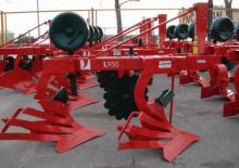 Pluhy Vogel & Noot Farmer L 950