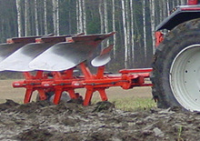 Pluhy Kuhn Master 102 NSH 3