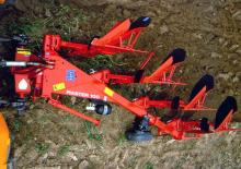 Pluhy Kuhn Master 103 3E NSH