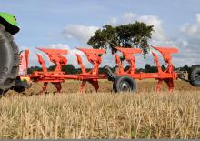 Pluhy Kuhn Multi-Master 113 4 T