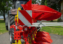 Pluhy Pöttinger Servo 4000 P