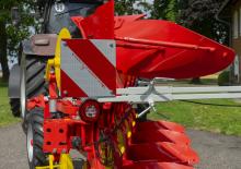 Pluhy Pöttinger Servo 4000