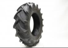 Pneumatiky pro zemědělské stroje BKT TR 135 9.5 - 28