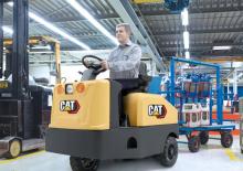 Polní tahače Caterpillar NTS60Q