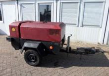 Přenosné vzduchové kompresory - dieslové, elektrické a benzínové Ingersoll-Rand P 110 WD