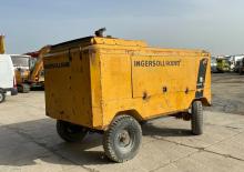 Přenosné vzduchové kompresory - dieslové, elektrické a benzínové Ingersoll-Rand VHP 700 W CAT