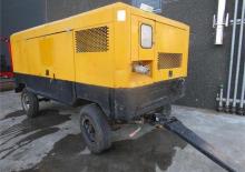 Přenosné vzduchové kompresory - dieslové, elektrické a benzínové Ingersoll-Rand XHP 760 W CAT