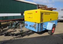 Přenosné vzduchové kompresory - dieslové, elektrické a benzínové Ingersoll-Rand XP 380 WP
